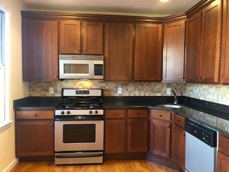 844 Bergen Ave Unit 2F, Jersey City, NJ 07306