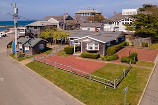 23 Circuit Avenue Extension, Oak Bluffs, MA 02557