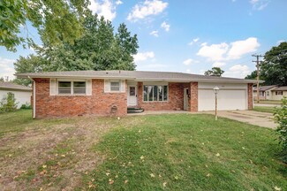 422 E Olive St, Mount Vernon, MO 65712
