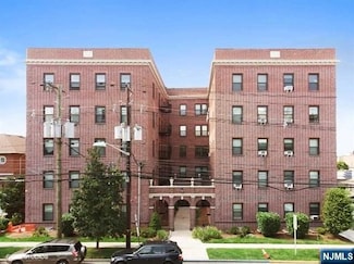 855 Broad Ave Unit 45, Ridgefield, NJ 07657
