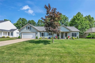 1017 Glendalough Ave, Grafton, OH 44044