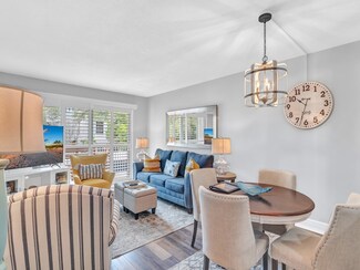855 Dahlia Ln Unit 205, Vero Beach, FL 32963