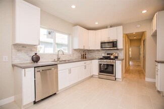 961 S 10th St, San Jose, CA 95112