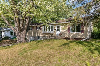 4226 Louisiana Ave N, Minneapolis, MN 55428