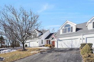 13 Olde Canal Way, Uxbridge, MA 01569
