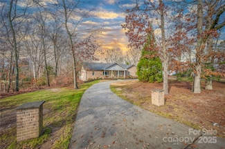 1115 Stony Point Rd, Kings Mountain, NC 28086