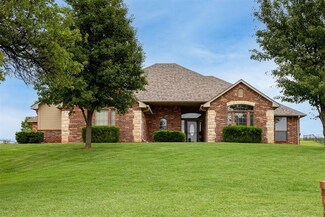 6574 Mint Julep Ln, Guthrie, OK 73044