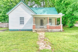 549 E 2nd St, Russellville, KY 42276
