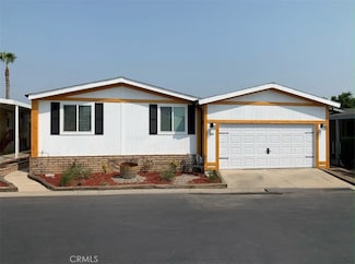 1550 Rimpau Ave Unit 100, Corona, CA 92881