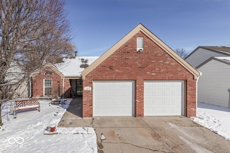 7664 Waterwood Dr, Indianapolis, IN 46214