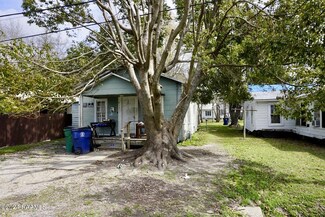 602 N Chevis St, Rayne, LA 70578