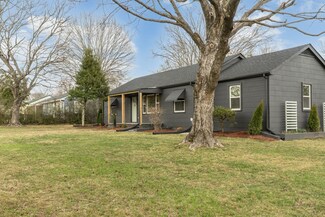 827 Spencer Ave, Gallatin, TN 37066