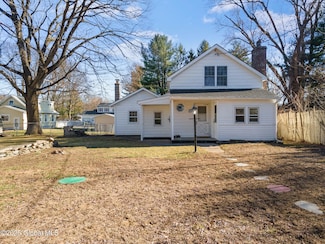 1930 Carlton St, Schenectady, NY 12306