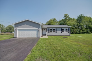 382 W 3rd St, Braidwood, IL 60408