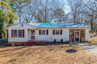 120 Crescent Cir, Gaffney, SC 29340
