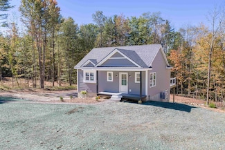 3112 Parade Rd, Laconia, NH 03246