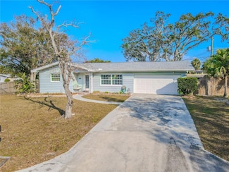 310 Shirley Dr, Largo, FL 33770