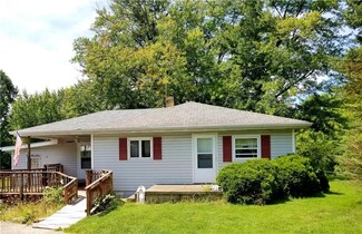 5339 Peoga Rd, Trafalgar, IN 46181