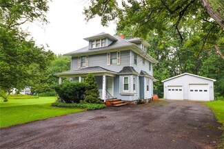 721 Coldwater Rd, Rochester, NY 14624