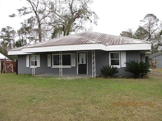 15 Studstill St, Lakeland, GA 31635
