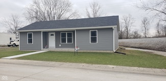 104 E 12th St, Seymour, IN 47274