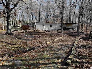 14 Warbler Ct, Eddyville, KY 42038