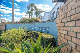 950 S Kanner Hwy Unit E25, Stuart, FL 34994