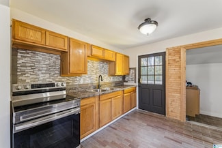 5800 Court q, Birmingham, AL 35228