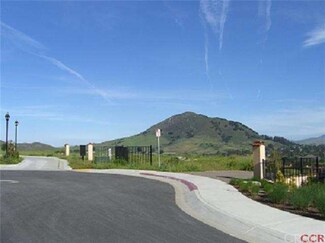 2695 Meadow St, San Luis Obispo, CA 93401