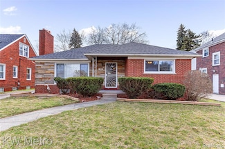 8272 E Outer Dr, Detroit, MI 48213