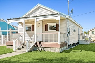 2308 Lloyds Ave, Chalmette, LA 70043