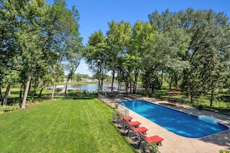 6570 Rustic Rd SE, Prior Lake, MN 55372