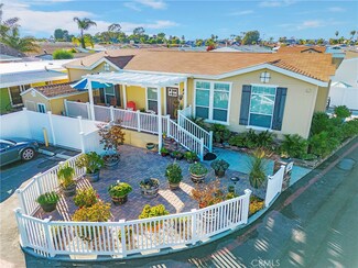 16222 Monterey Ln Unit 123, Huntington Beach, CA 92649