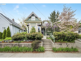 5525 E Burnside St, Portland, OR 97215
