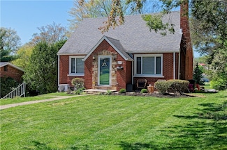 1109 N 2nd St, Jeannette, PA 15644