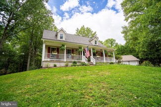 84 Cottonwood Ln, Hedgesville, WV 25427
