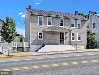 161 W Market St, Jonestown, PA 17038