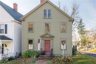 210 Main Rd, Westport Island, ME 04578