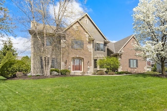 1828 Glenn Spring Ct, Oconomowoc, WI 53066