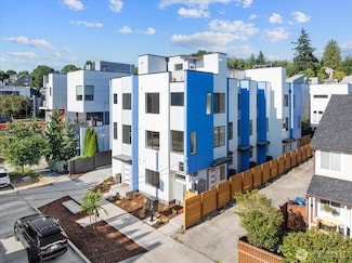 918 28th Ave S Unit C, Seattle, WA 98144