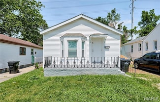 8447 Kempland Place, Saint Louis, MO 63132