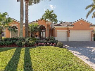 5021 Castlerock Way, Naples, FL 34112