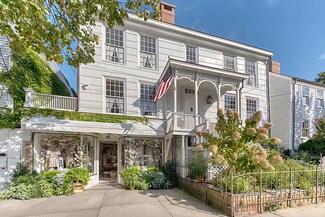 117 Main St, Sag Harbor, NY 11963