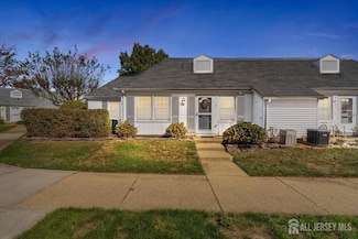 165 Providence Way, Monroe Township, NJ 08831