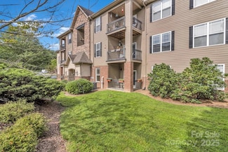 291 Brickton Village Cir Unit 206, Fletcher, NC 28732