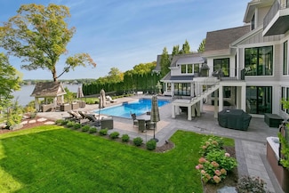 6445 Hawks Pointe Ln, Excelsior, MN 55331
