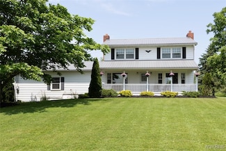 3212 Hickox Rd, Hamburg, NY 14075