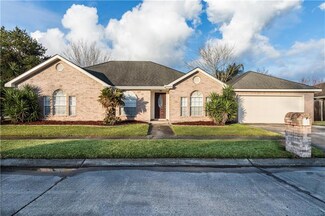 3753 San Francisco Dr, Destrehan, LA 70047