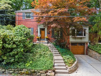 754 Shady Ln, Pittsburgh, PA 15228