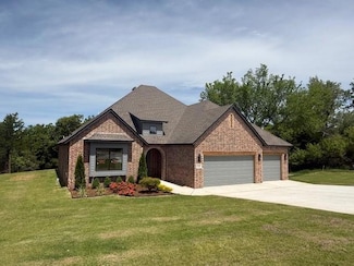 8126 Goldfinch Dr, Guthrie, OK 73044